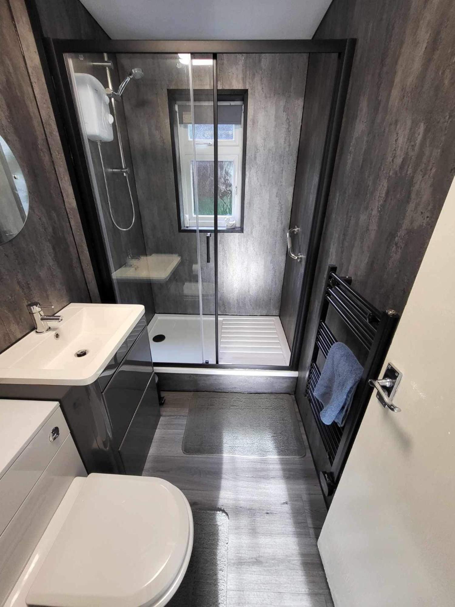 Sandy Beach Hill View Apartment برين المظهر الخارجي الصورة